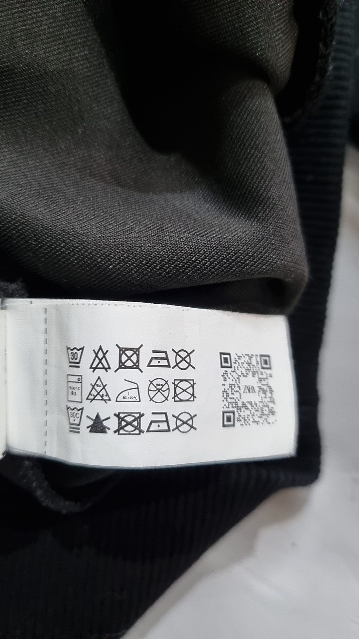 자라(ZARA) 맨투맨/스웨트셔츠 XL