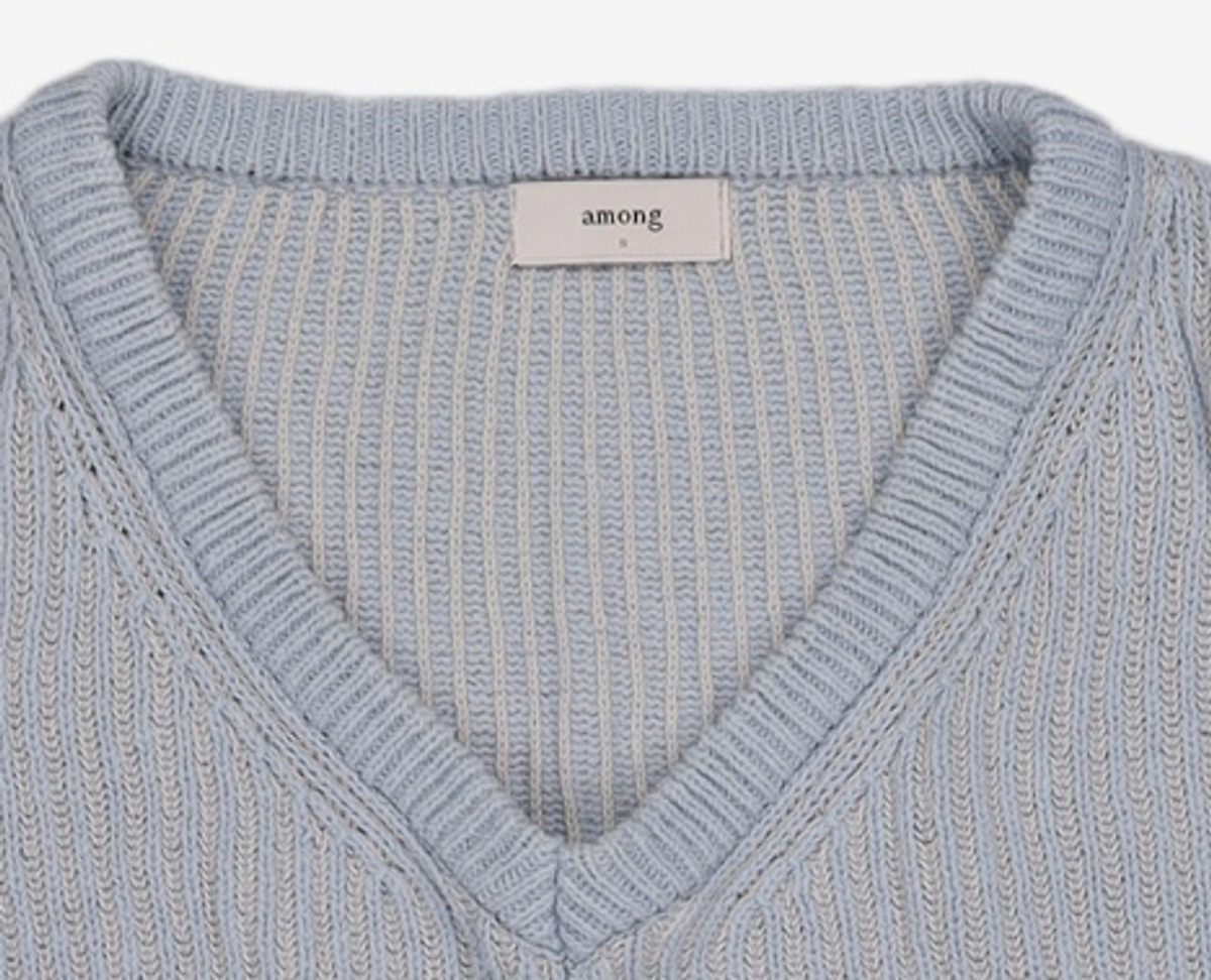 어몽(AMONG) A TWO-TONE KNIT TOP_BLUE S