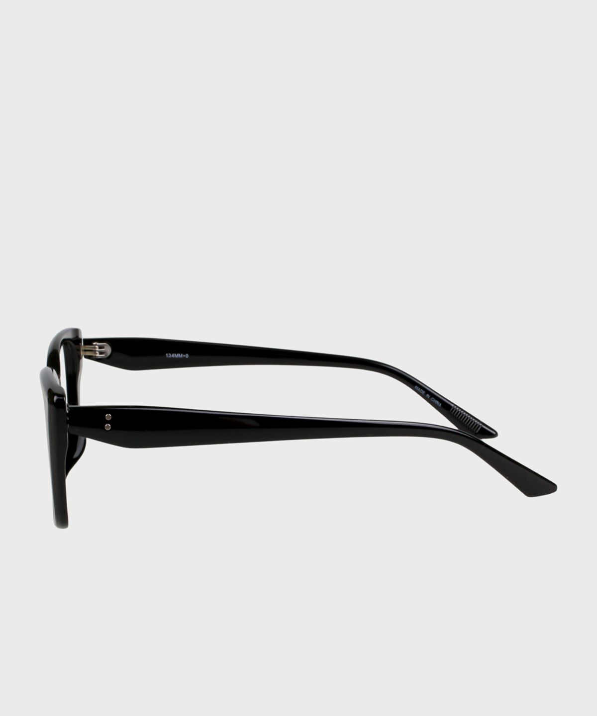 일삼사엠엠(134MM) CHIC Shiny Black