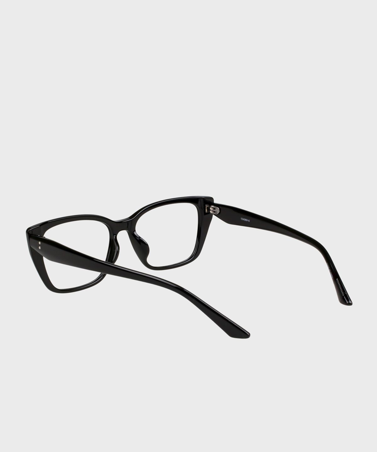 일삼사엠엠(134MM) CHIC Shiny Black