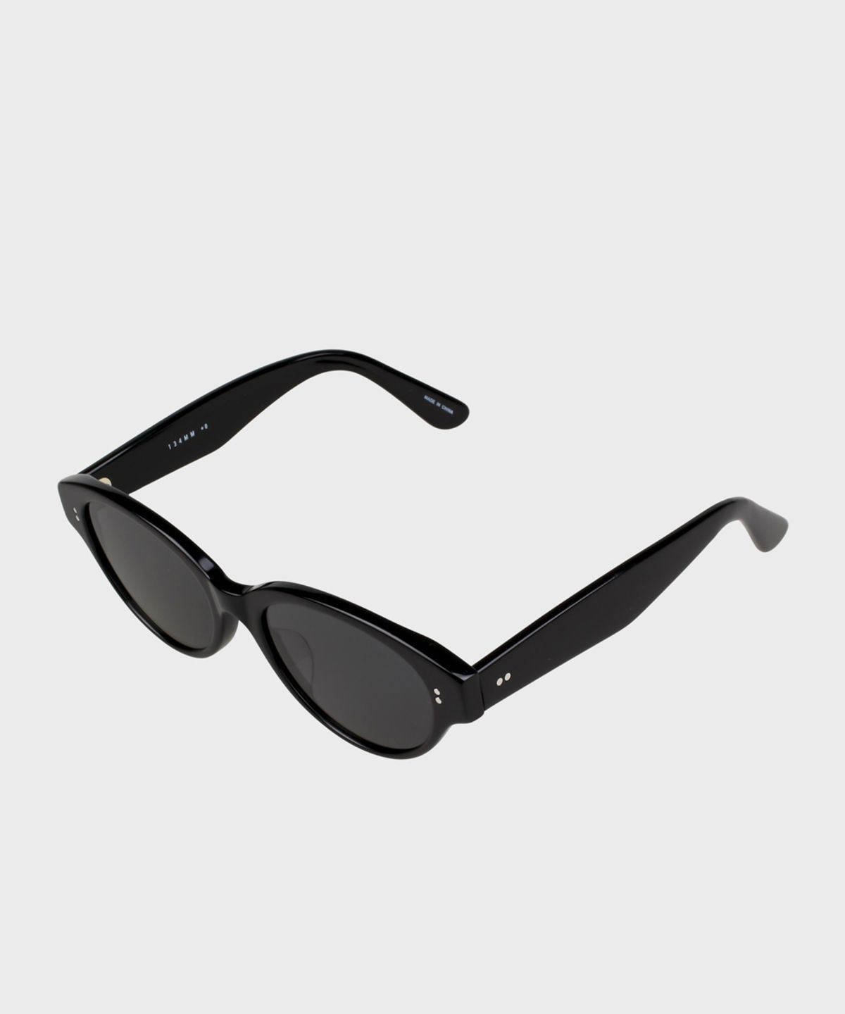 일삼사엠엠(134MM) SMOKE Bk