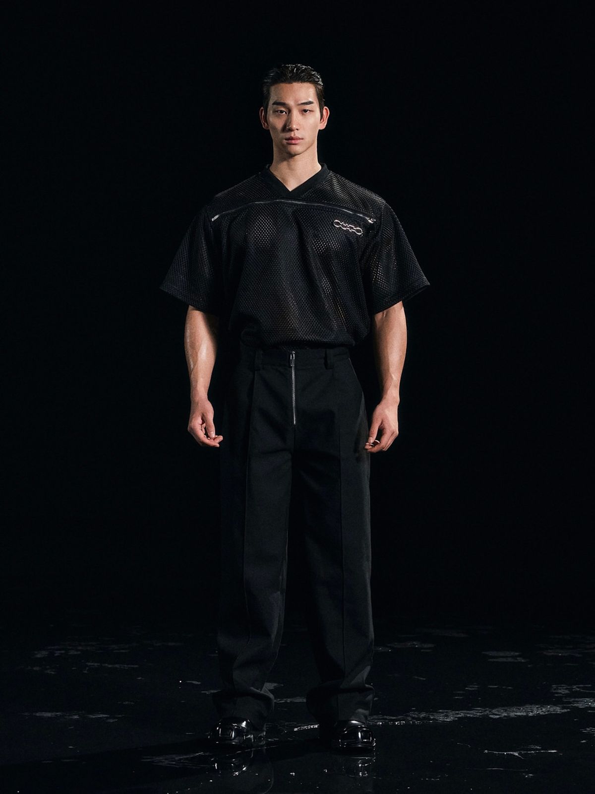 아웃오브(OUTOF) Oversized Mesh T Shirt