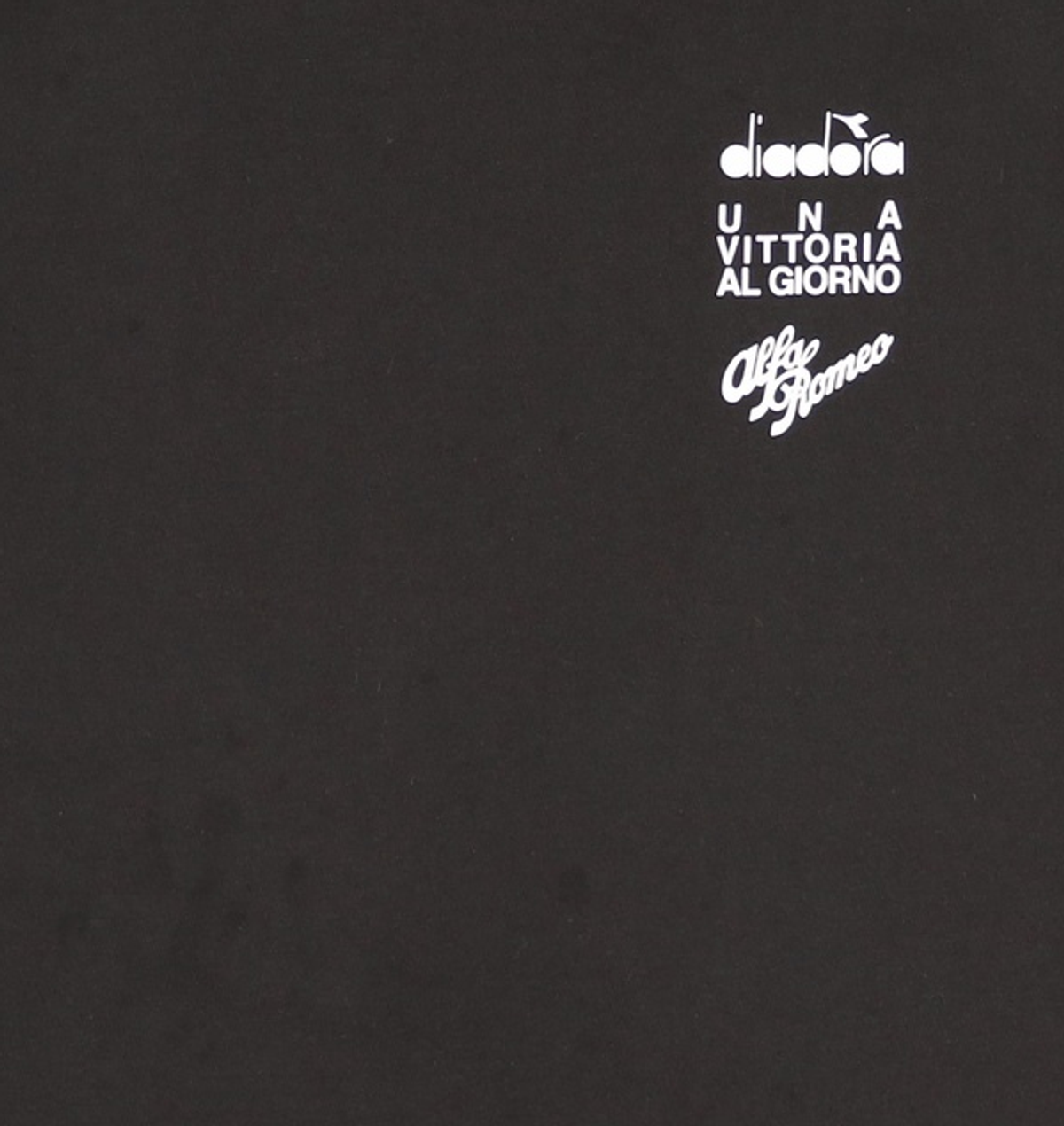 디아도라(diadora) 알파로메오 카 레이스 반팔 티셔츠 BLACK 95