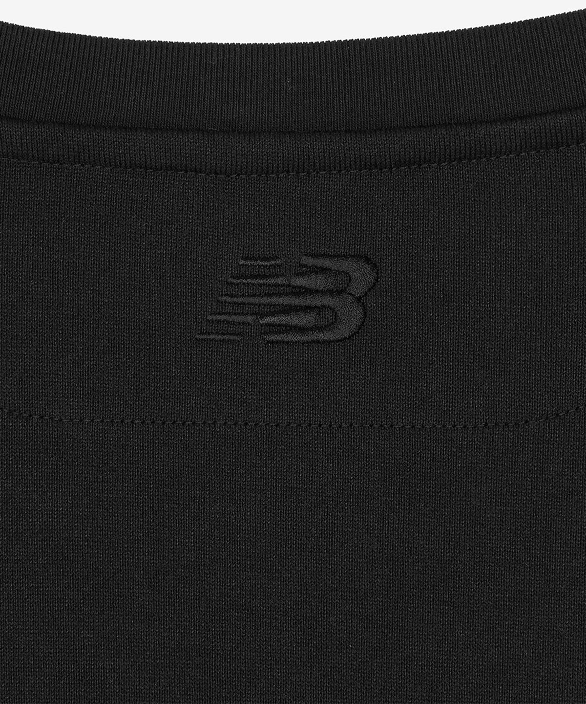 뉴발란스(NEW BALANCE) NBNCG31803 / UNI 에센셜 헤리티지 경량 라운드 맨투맨 (BLACK)