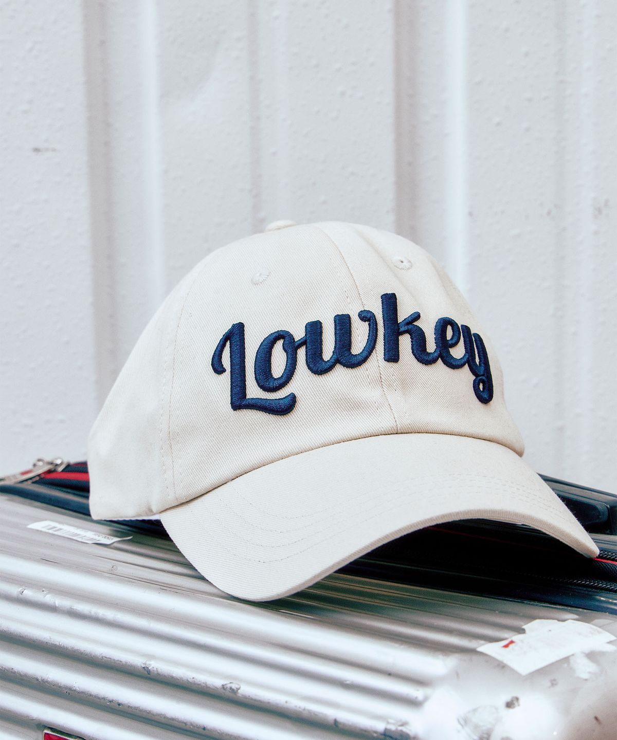 스틸로우키(STILL LOWKEY) Script Ball Cap_CREAM