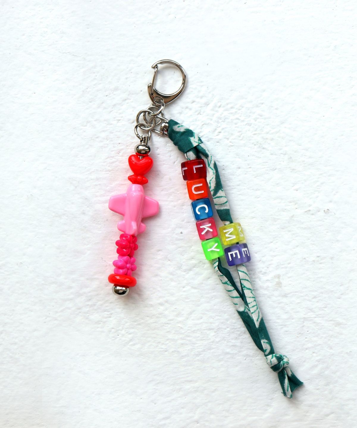 봉보(BONBEAU) Print fabric color initial key ring 프린트 패브릭 컬러 이니셜 가방 핸드폰 스트랩 키링