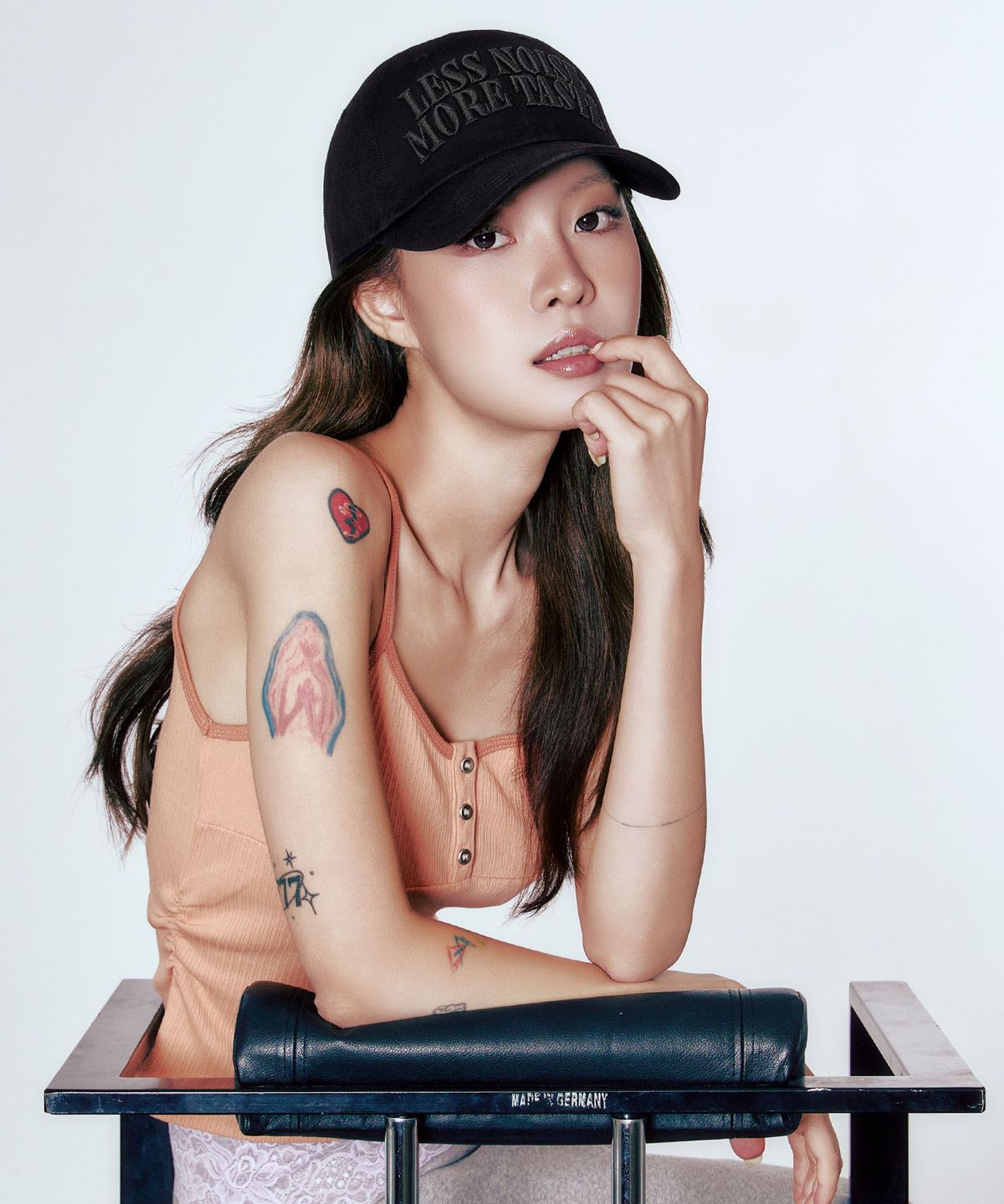 스틸로우키(STILL LOWKEY) Statement Ball Cap_BLACK