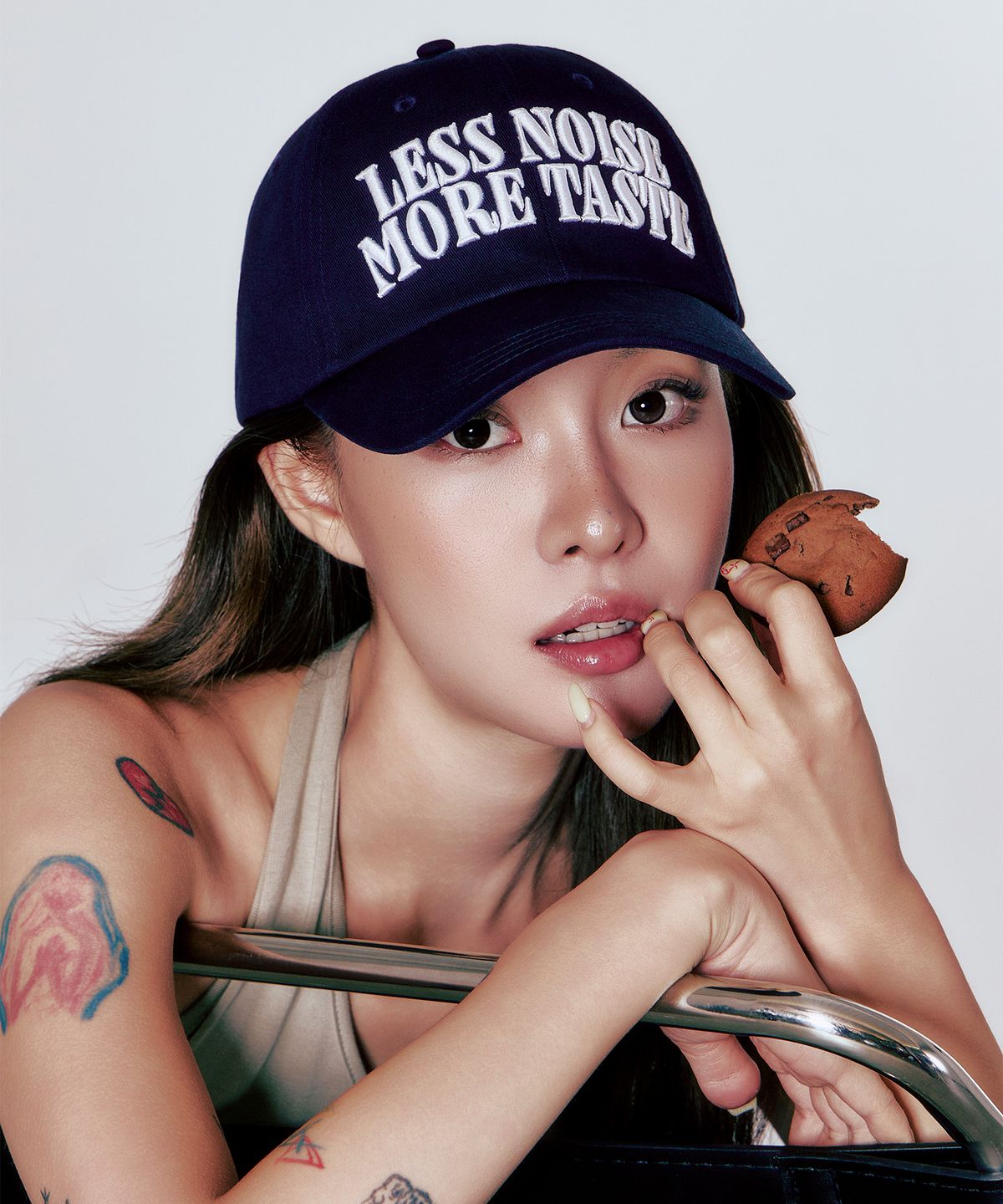 스틸로우키(STILL LOWKEY) Statement Ball Cap_NAVY