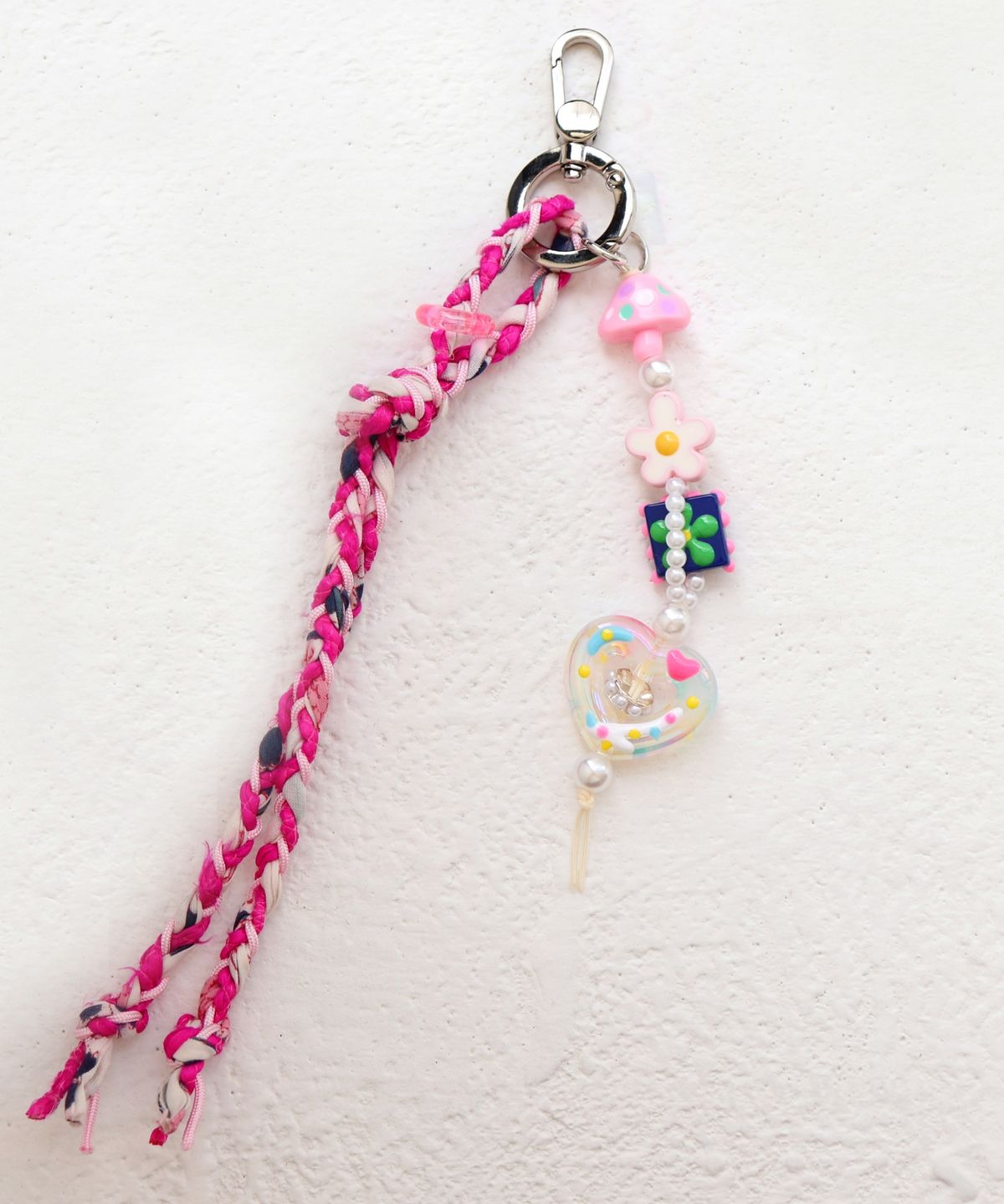 봉보(BONBEAU) Lucky charm braid keyring strap 프린트 실크 매듭 러블리 참 가방 핸드폰 스트랩 키링