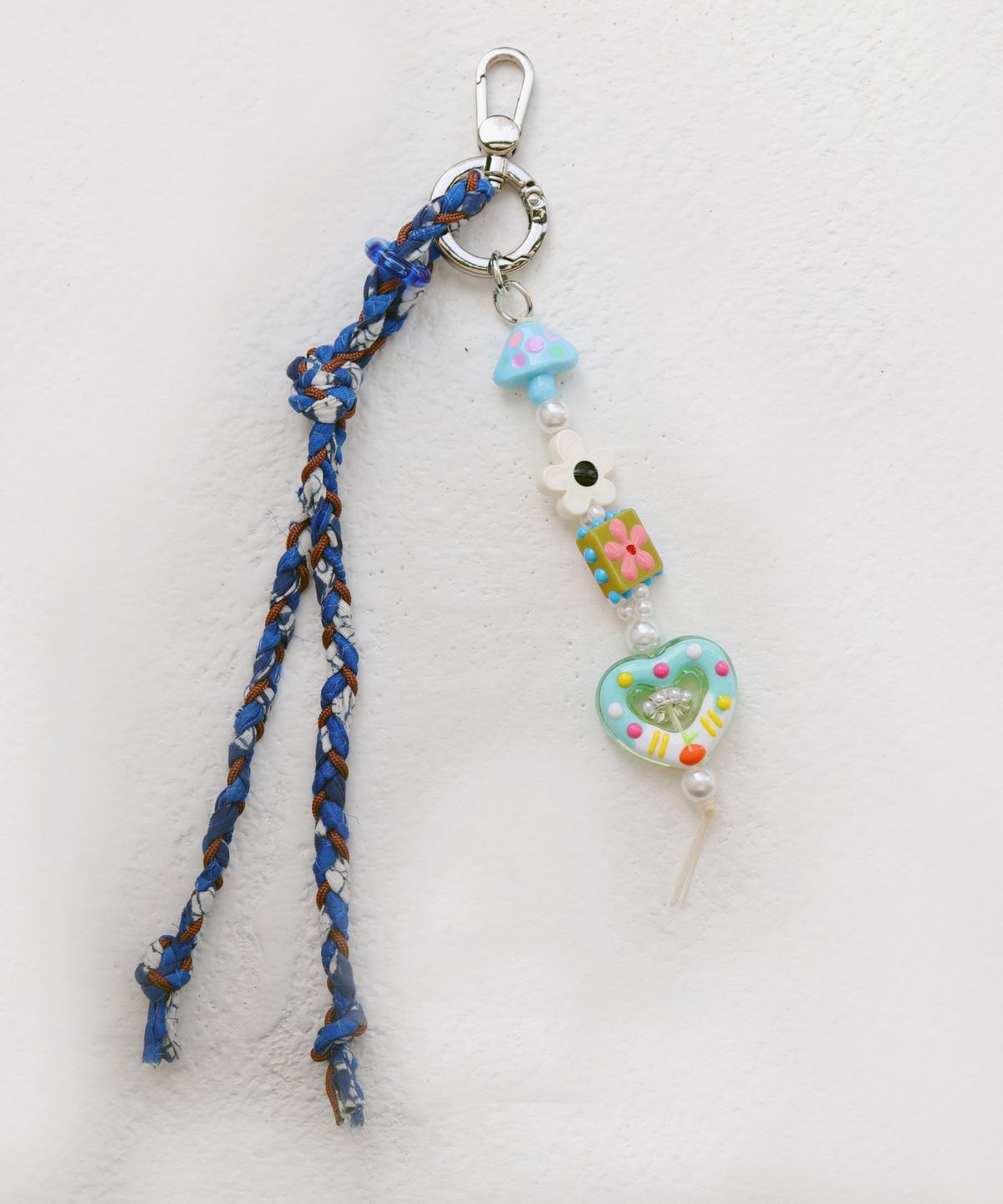 봉보(BONBEAU) Lucky charm braid keyring strap 프린트 실크 매듭 러블리 참 가방 핸드폰 스트랩 키링