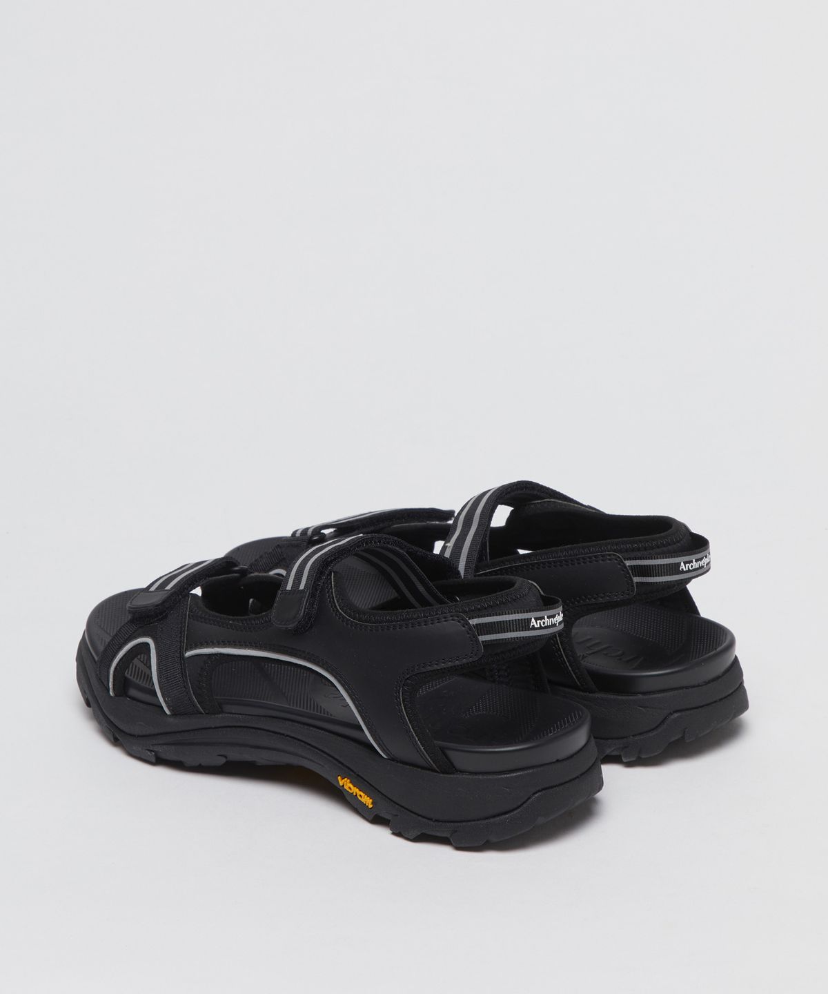 아카이브앱크(ARCHIVEPKE) [Fling-mové 001] Strap sandal(Deep sleep)_OK2AM25702BLK