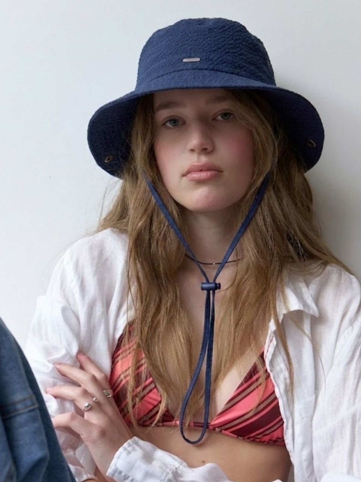 러브미몬스터(LOVE ME MONSTER) Lake Seer Sucker Bucket Hat_NAVY (L262MCP050)