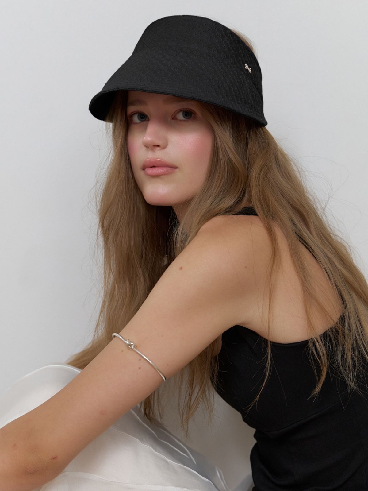 러브미몬스터(LOVE ME MONSTER) Park Flower Lace Sun Cap_BLACK (L262MCP080)