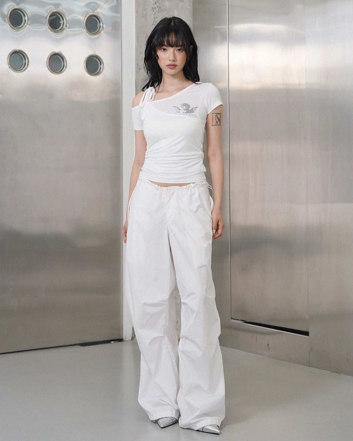 여린(YEORIN) Cherub Layered Tee (White)