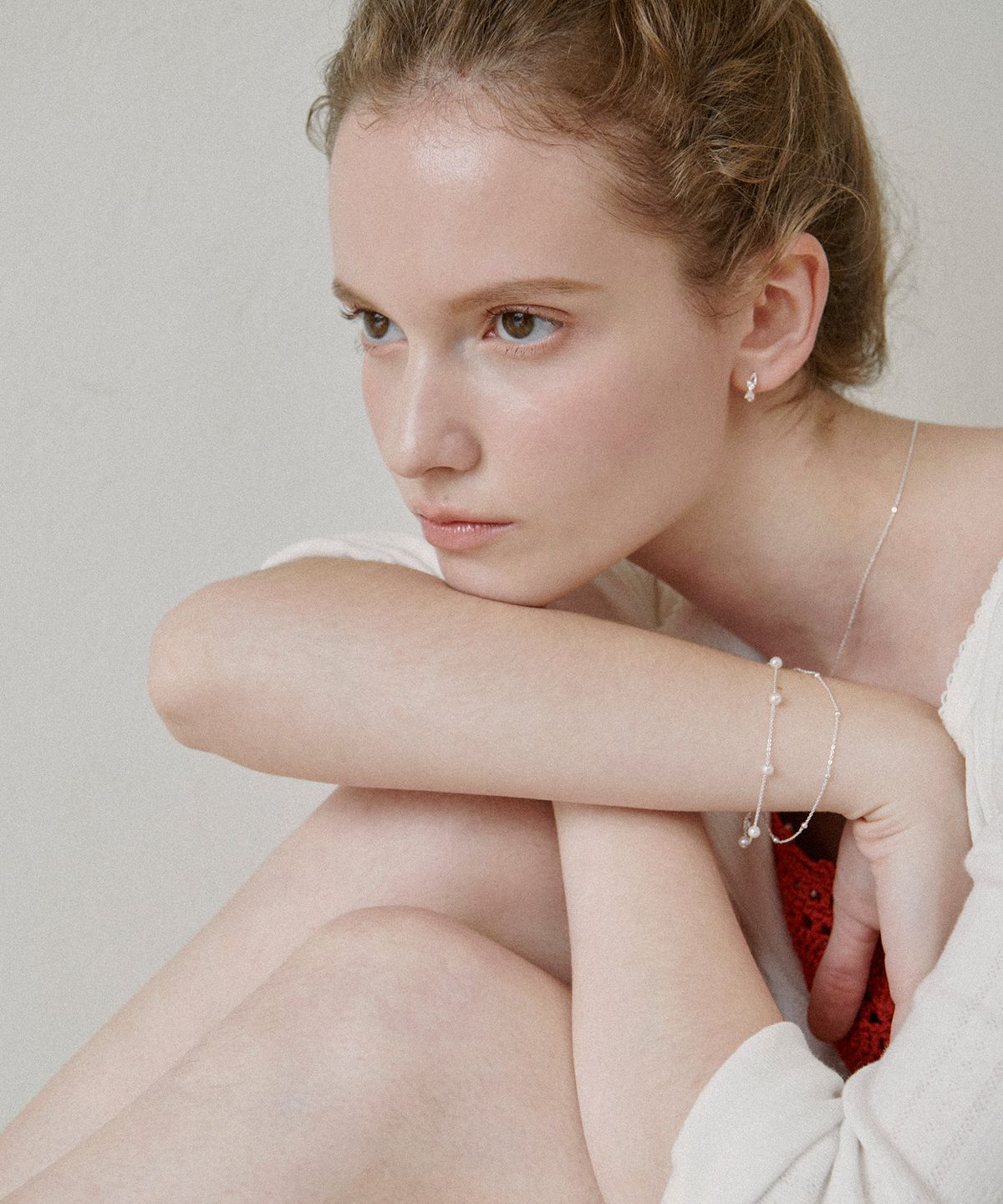세인트스코트런던(ST.SCOTT LONDON) [Silver 925] Ribbon Glow Earrings / STJ-EA1785WG