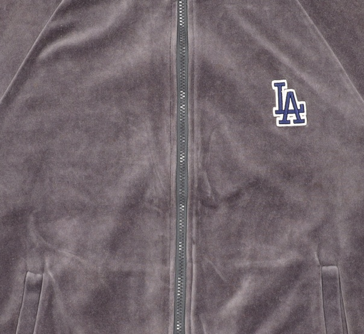 엠엘비(MLB) 베이직 스몰로고 벨벳 스텐드넥 집업 LA (Charcoal Grey) M