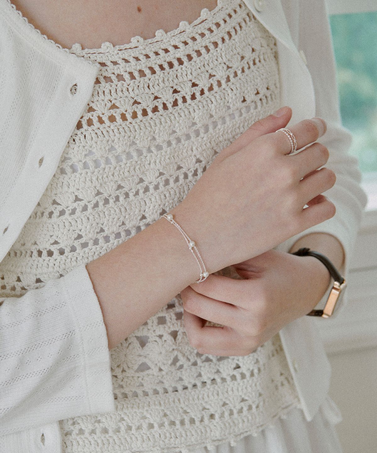 세인트스코트런던(ST.SCOTT LONDON) Two Line Pearl And Ball Bracelet / STJ-BB1596WG