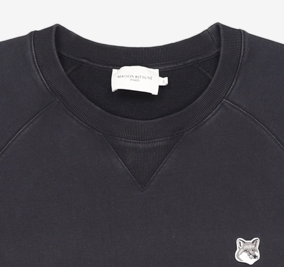 메종 키츠네(MAISON KITSUNE) 21FW 폭스헤드 패치 맨투맨 GM00333KM0002 XXL