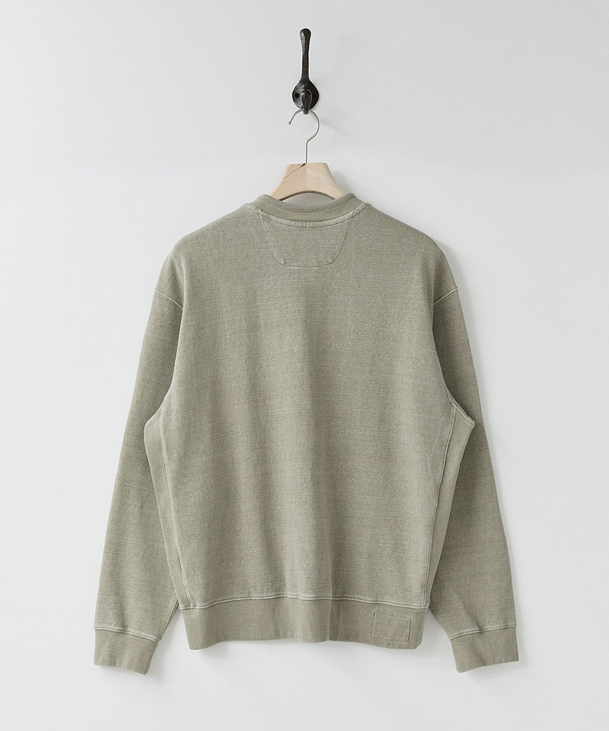 러프사이드(ROUGHSIDE) Nest Zip Sweat Dusty Olive