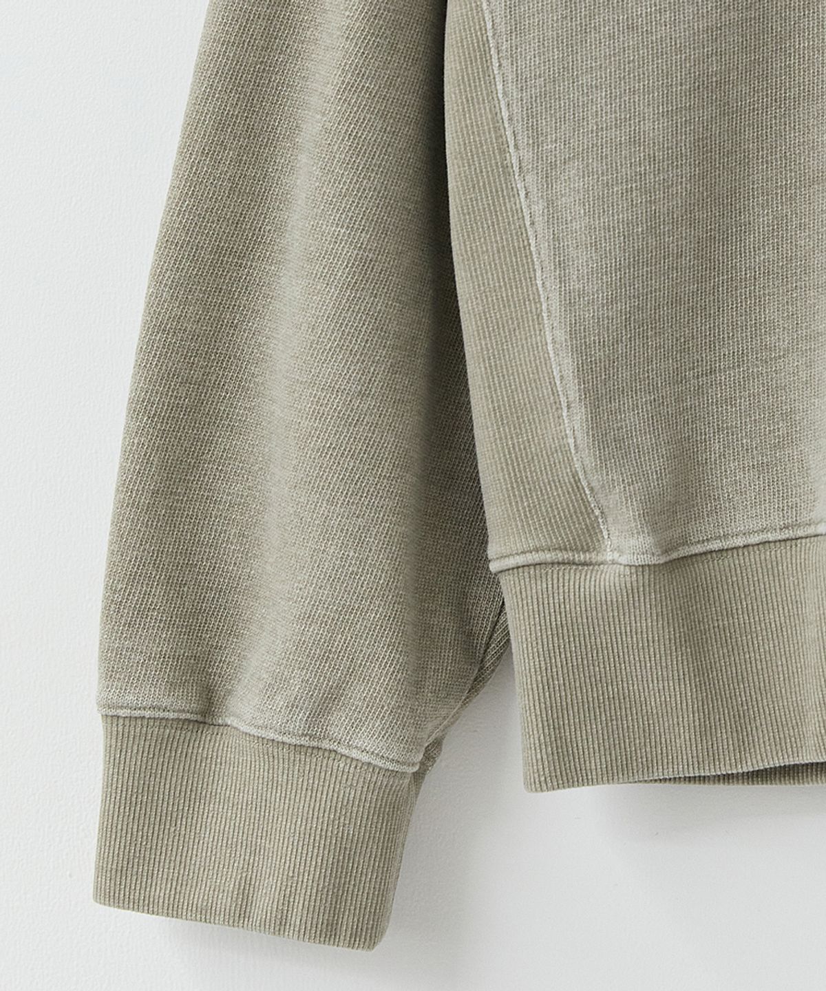 러프사이드(ROUGHSIDE) Nest Zip Sweat Dusty Olive