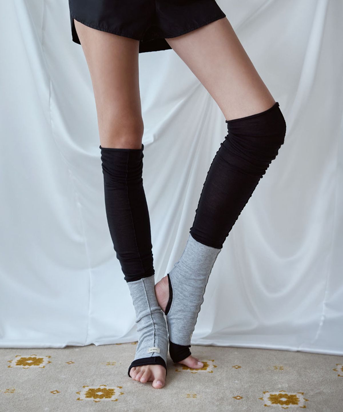 데비웨어(DEVIWEAR) 롱 라인 레그 워머 DEVI-S0010 (3colors)