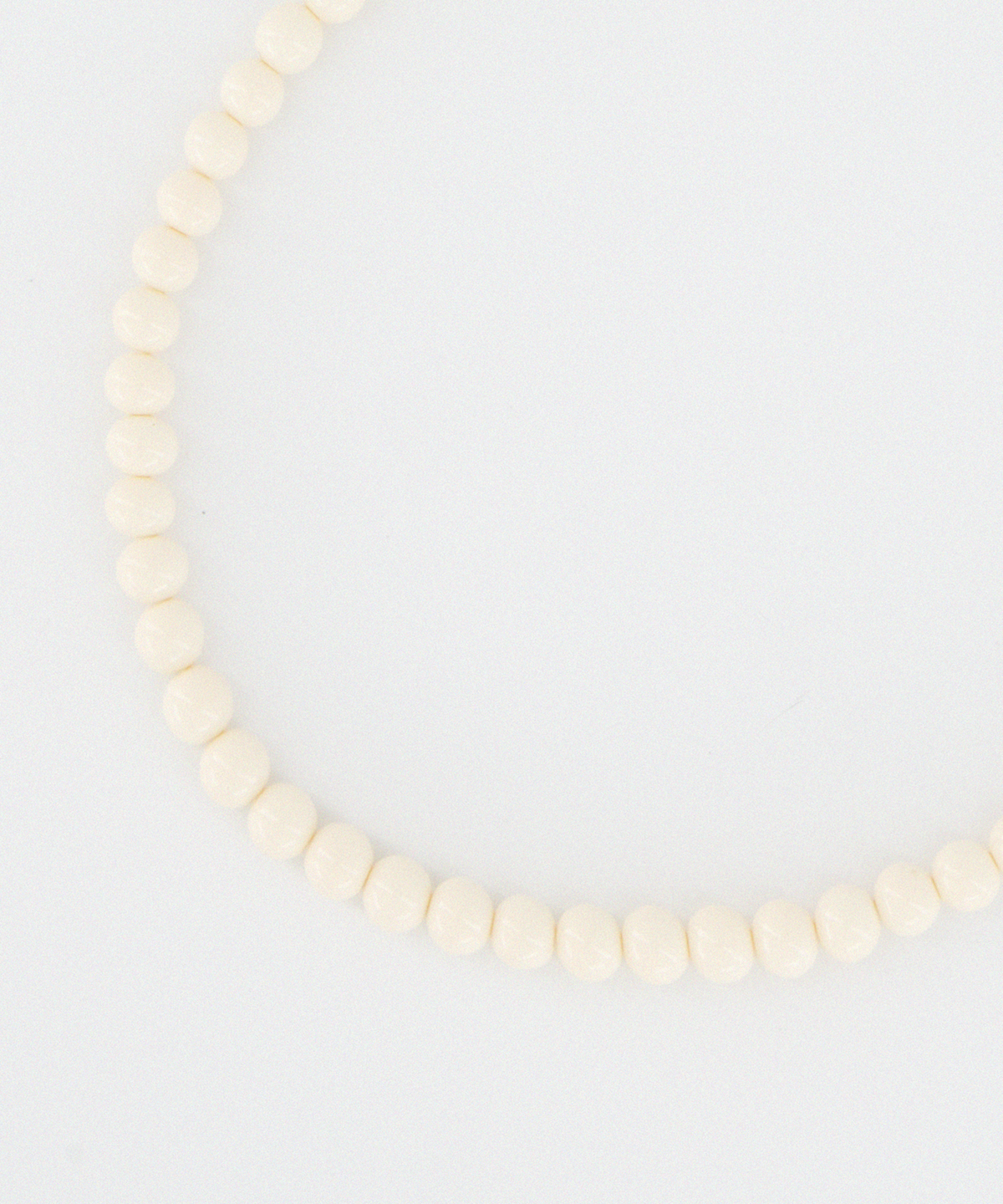 도우하브(DOUHAB) Pebble – Foam Necklace
