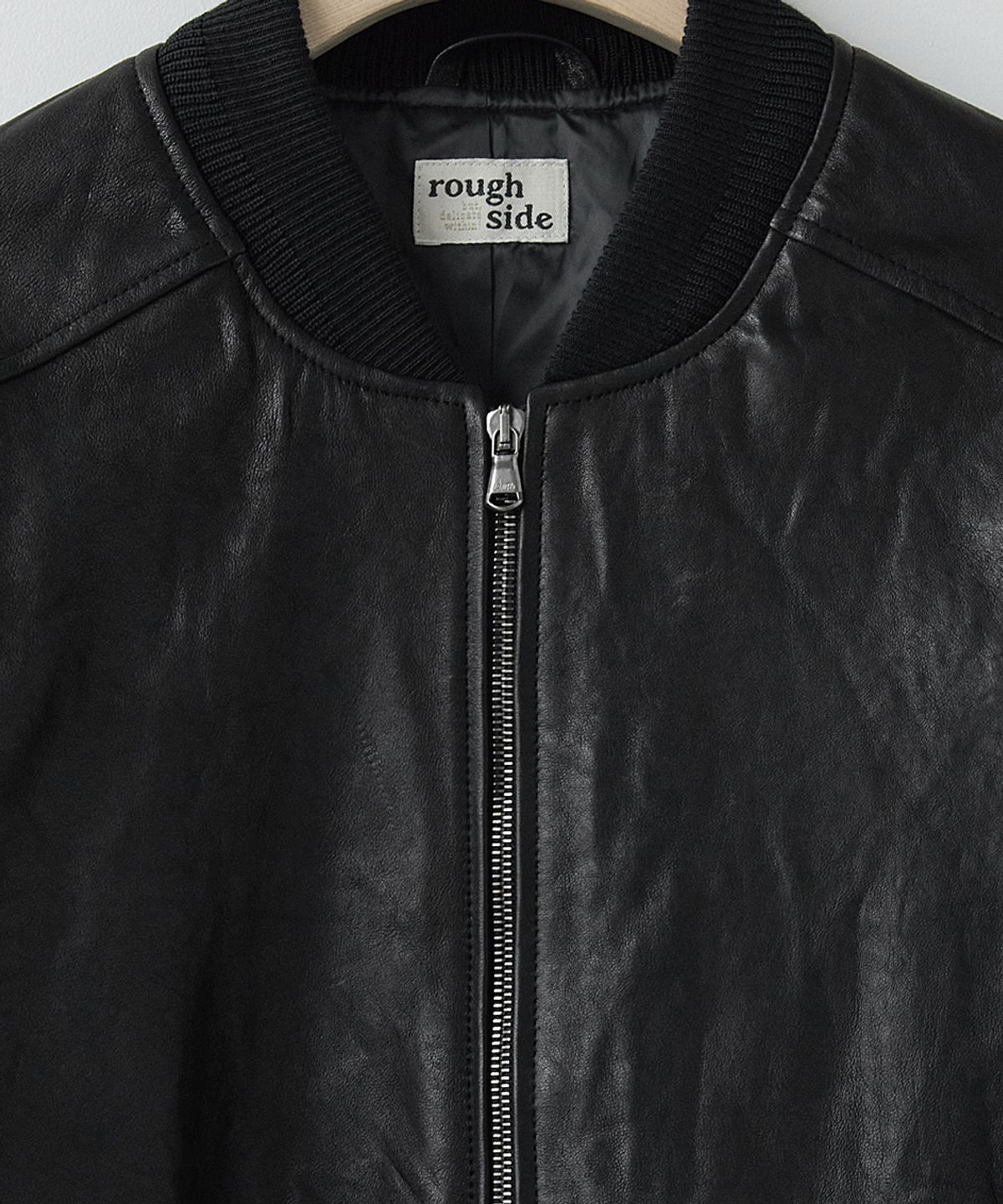 러프사이드(ROUGHSIDE) Leather Horizon Bomber Lambskin Black