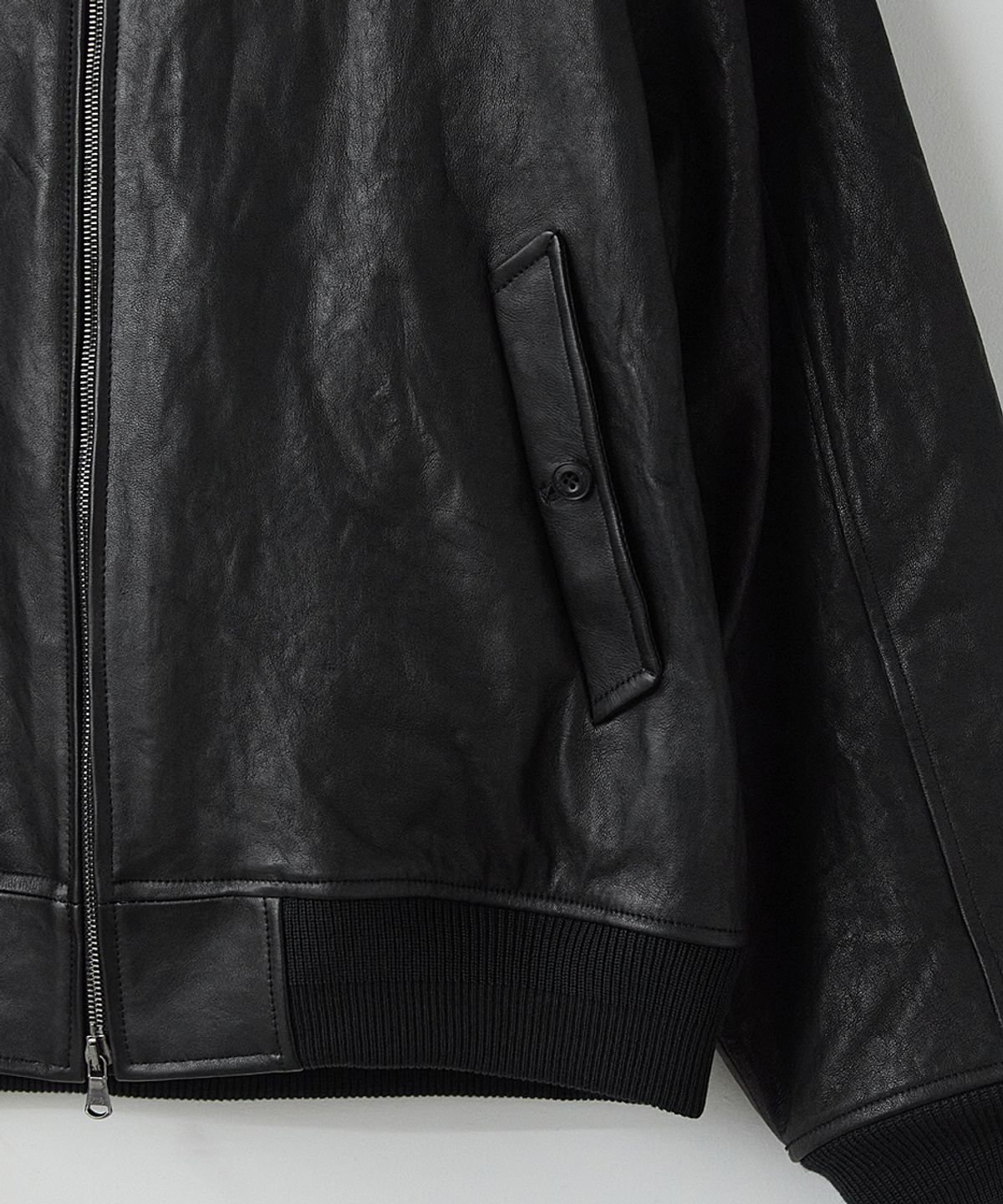 러프사이드(ROUGHSIDE) Leather Horizon Bomber Lambskin Black