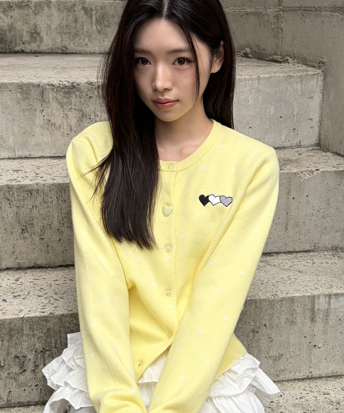 로긴 앤 로지(ROGIN N ROSIE) Heart Button Point Cardigan Lemon