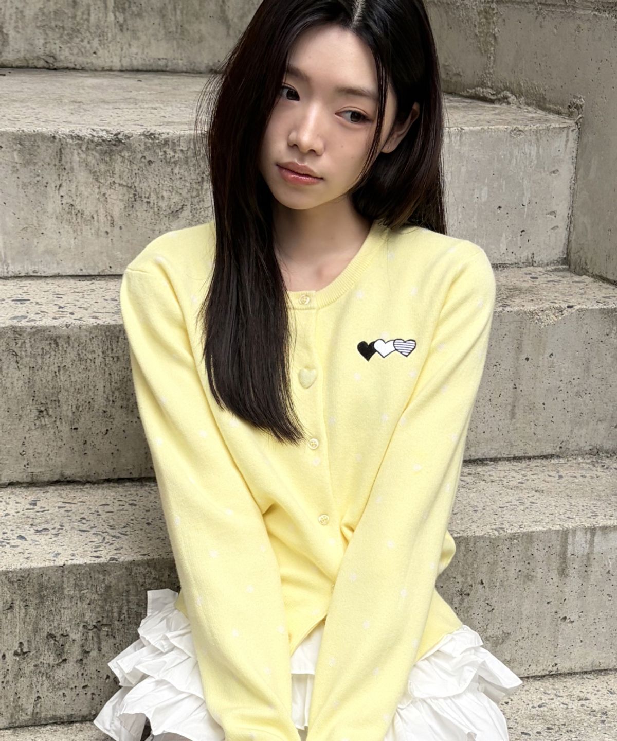 로긴 앤 로지(ROGIN N ROSIE) Heart Button Point Cardigan Lemon