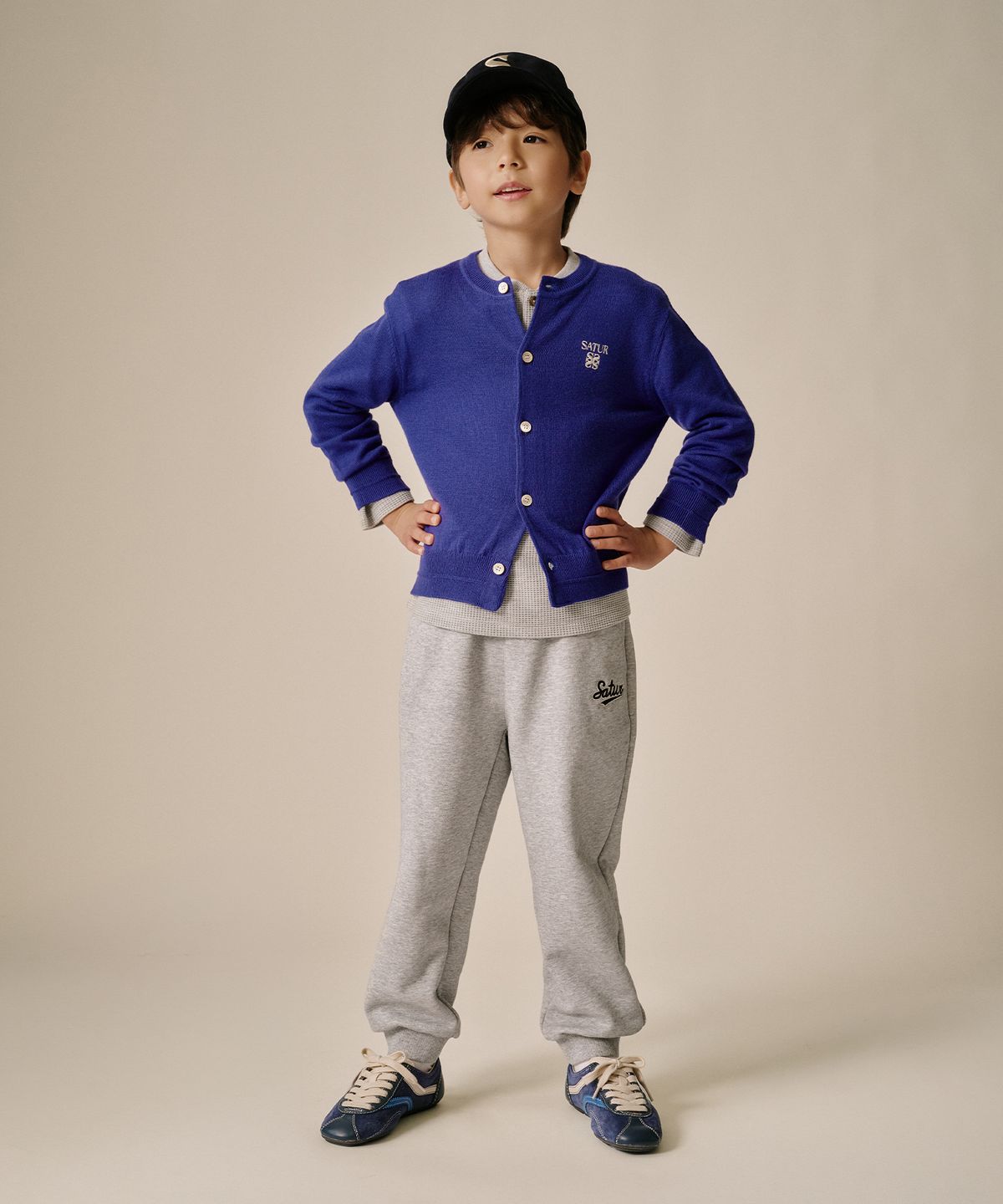 세터 키즈(SATUR KIDS) (K) 로고 조거 스웨트팬츠 멜란지 그레이