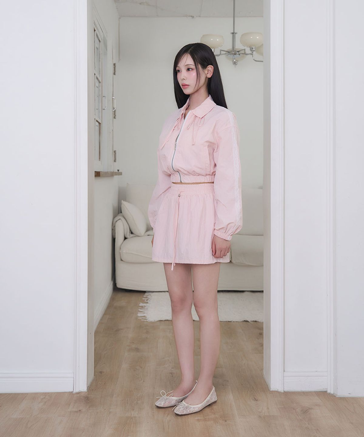 모아벨(MOABEL) ANORAK LACE ZIP-UP - PINK