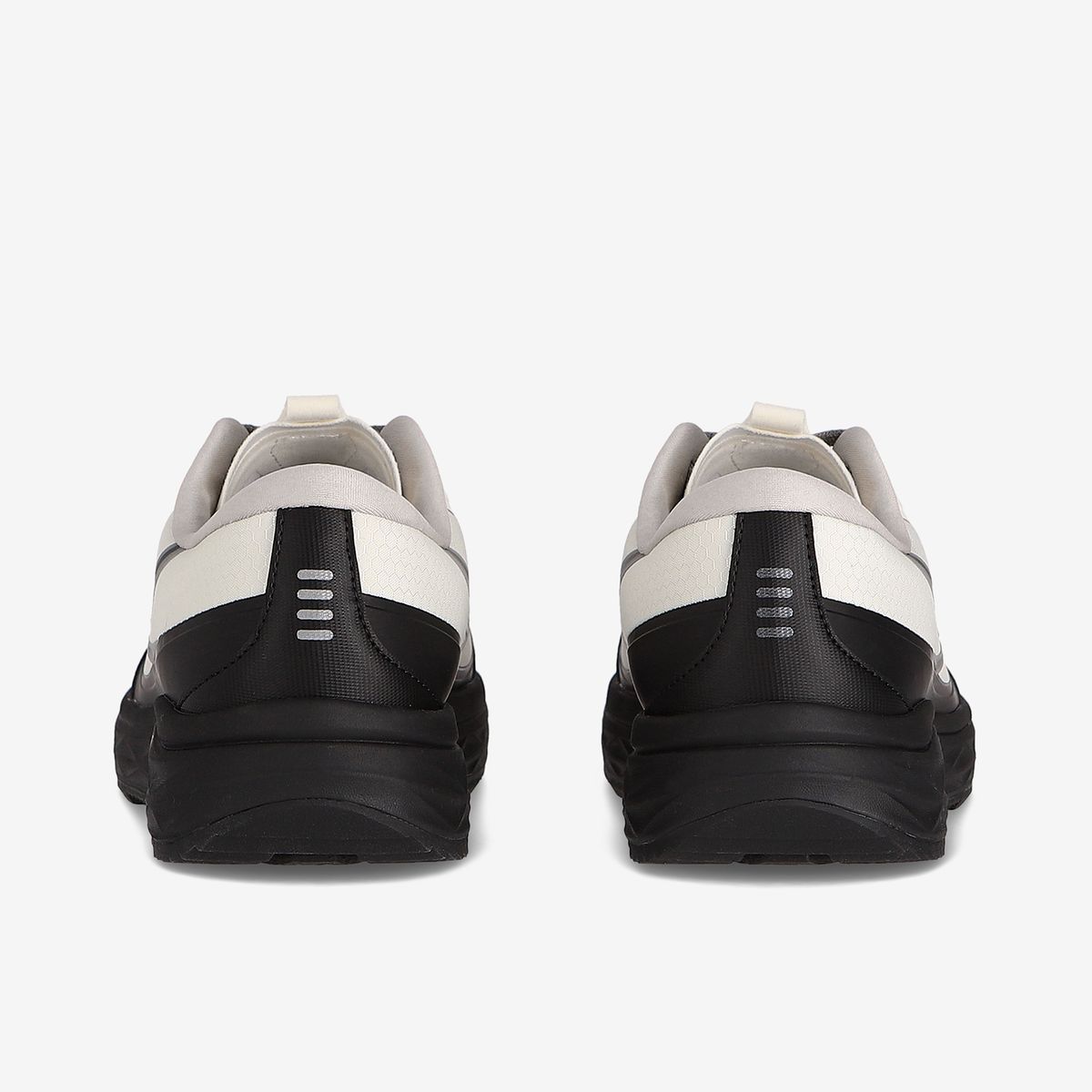 휠라(FILA) 스카일 트레일 라이트(FS263RU02X013102)