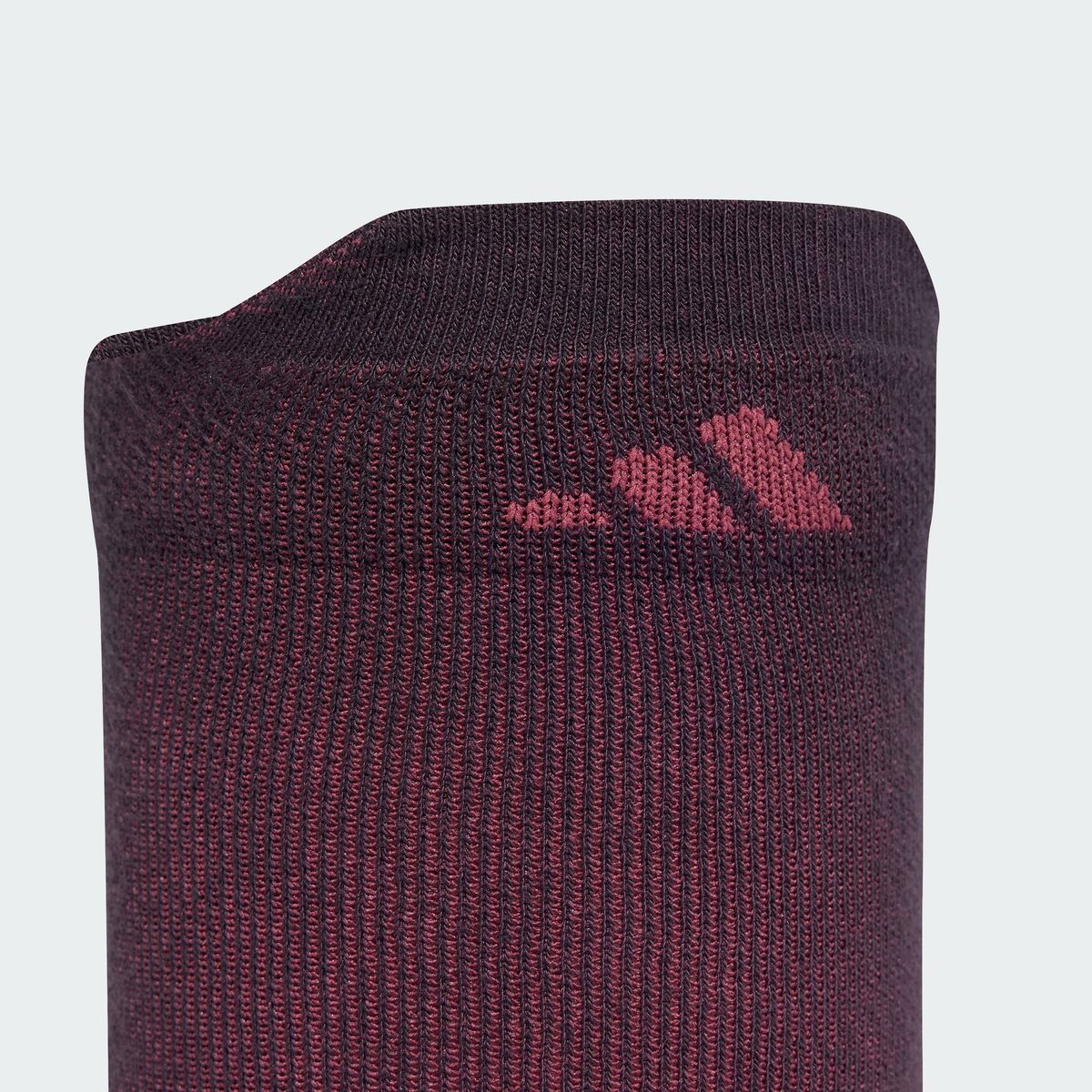 아디다스(ADIDAS) 러닝 콤피 카프 삭스 딥다이 KR8973