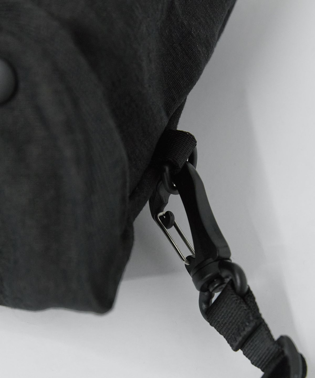 러프사이드(ROUGHSIDE) Canteen Backpack Charcoal