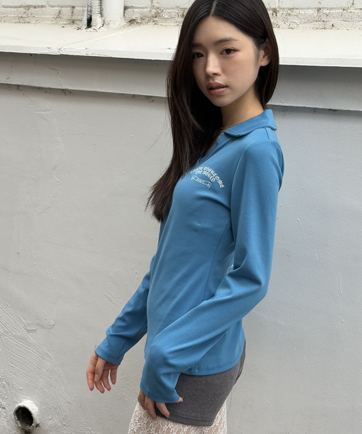 로긴 앤 로지(ROGIN N ROSIE) V-Neck Collar Back Point Long Sleeve Blue