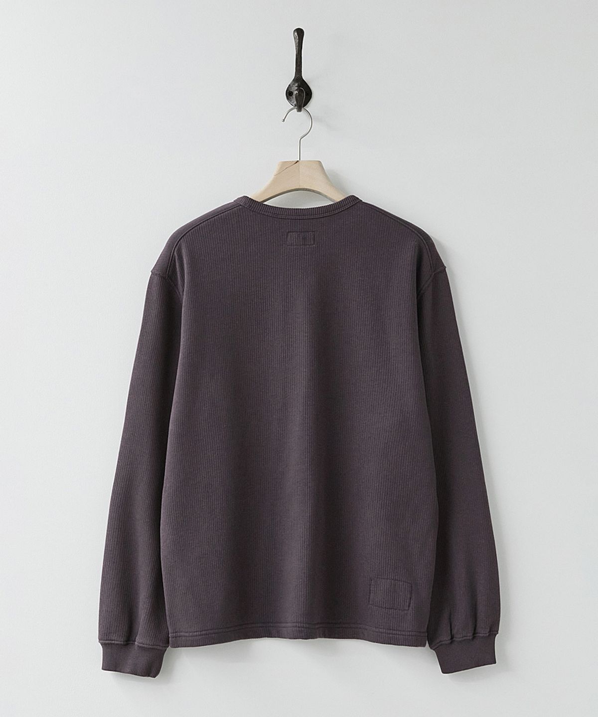 러프사이드(ROUGHSIDE) Fumble Long Sleeve Deep Purple