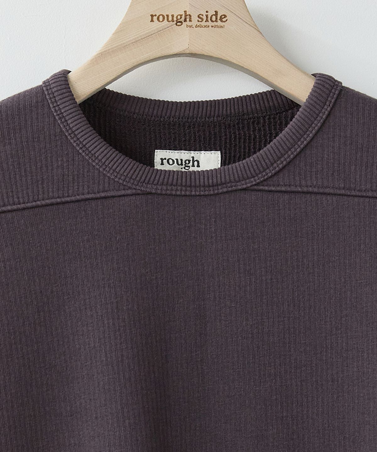 러프사이드(ROUGHSIDE) Fumble Long Sleeve Deep Purple