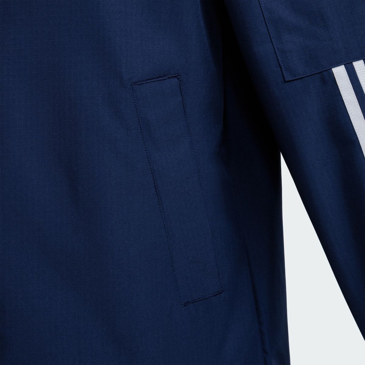 아디다스(ADIDAS) 스택 트랙 재킷 (젠더 뉴트럴) KV8850