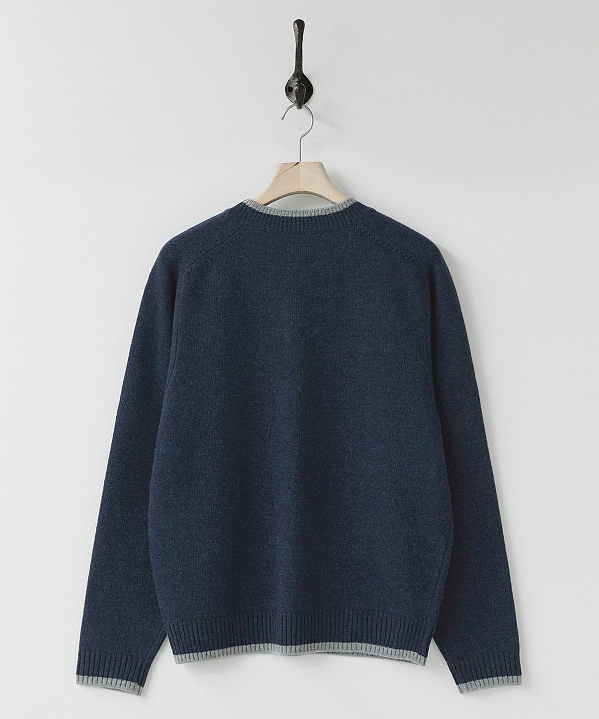 러프사이드(ROUGHSIDE) Hazel Knit Navy