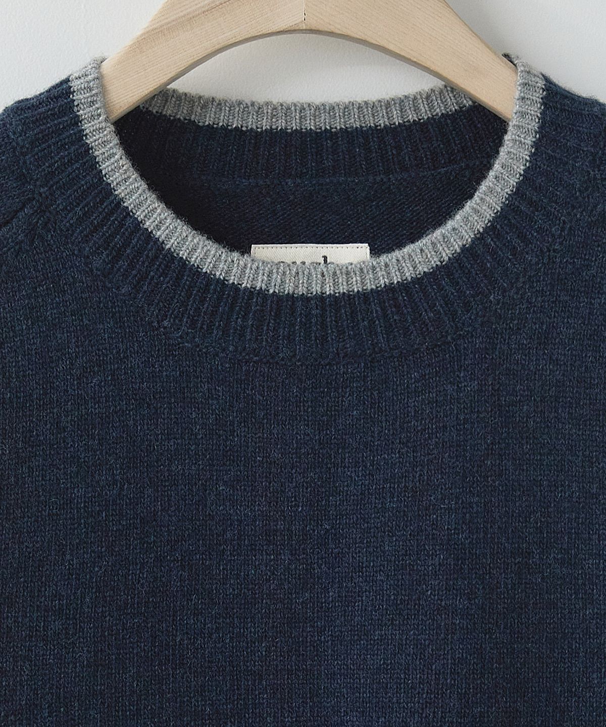 러프사이드(ROUGHSIDE) Hazel Knit Navy