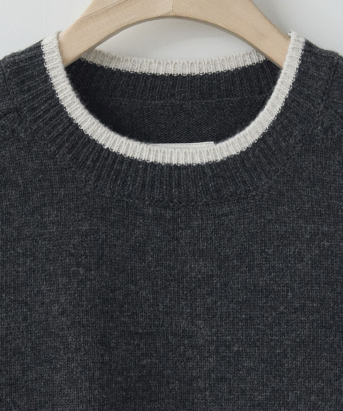 러프사이드(ROUGHSIDE) Hazel Knit Charcoal