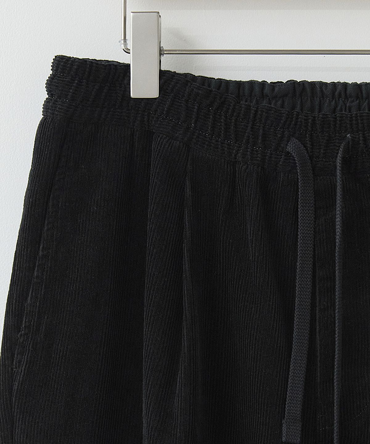 러프사이드(ROUGHSIDE) Dweller Cord Pants Black