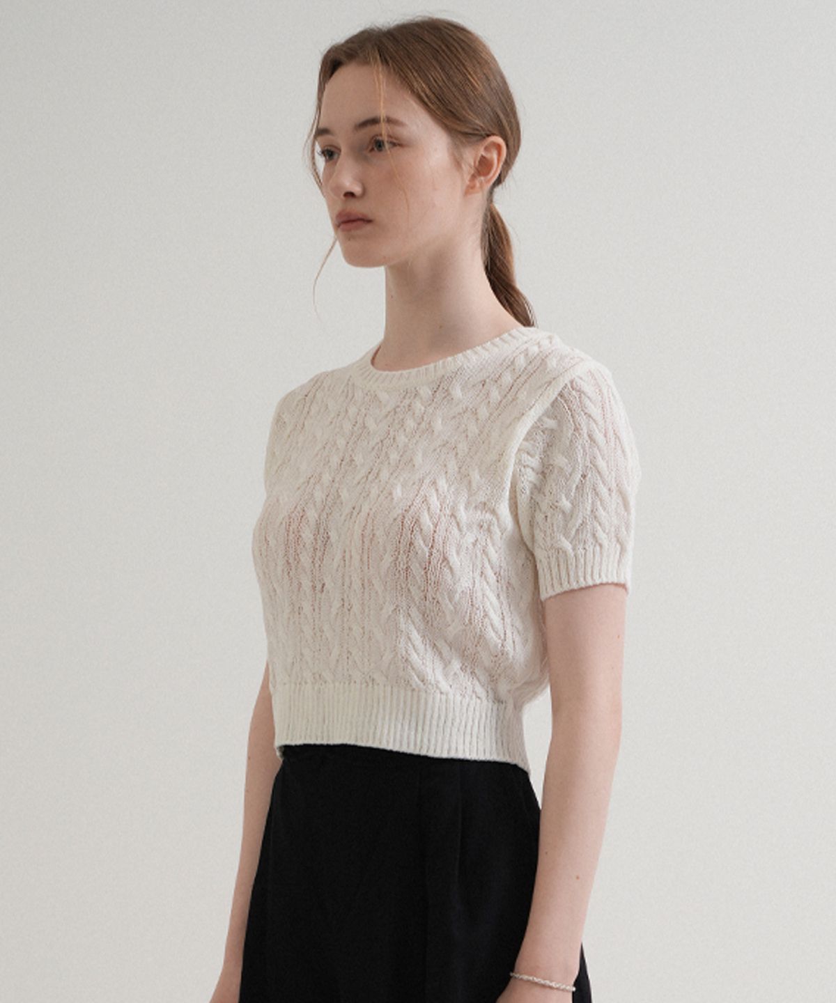 블레티(VLETI) Summer Round Cable Half knit (White)