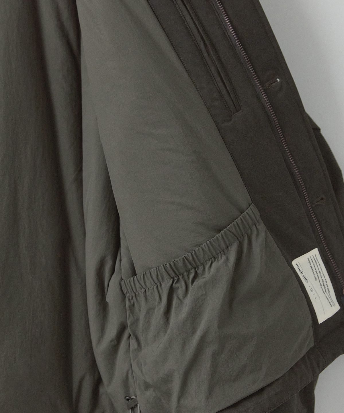러프사이드(ROUGHSIDE) Thermal Jumper (Insulation) Bark