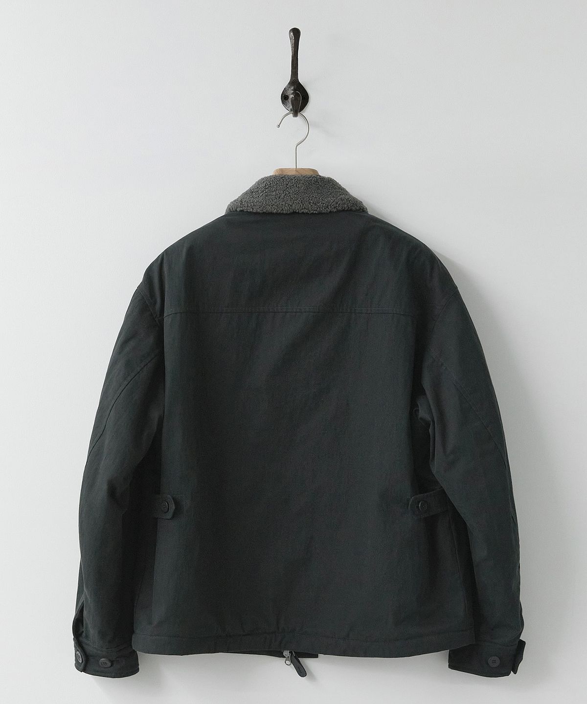 러프사이드(ROUGHSIDE) Deck Parka Ash Black