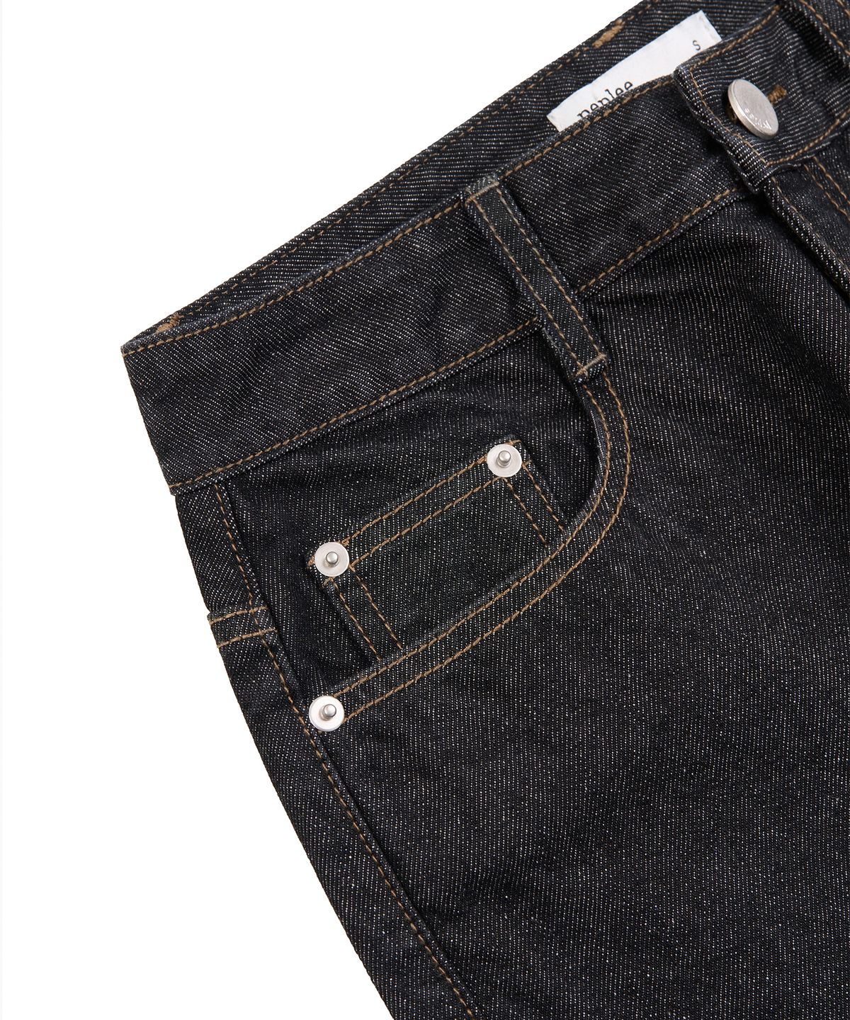 페플리(PEPLEE) Flap Boots Cut Denim Pants (Black)
