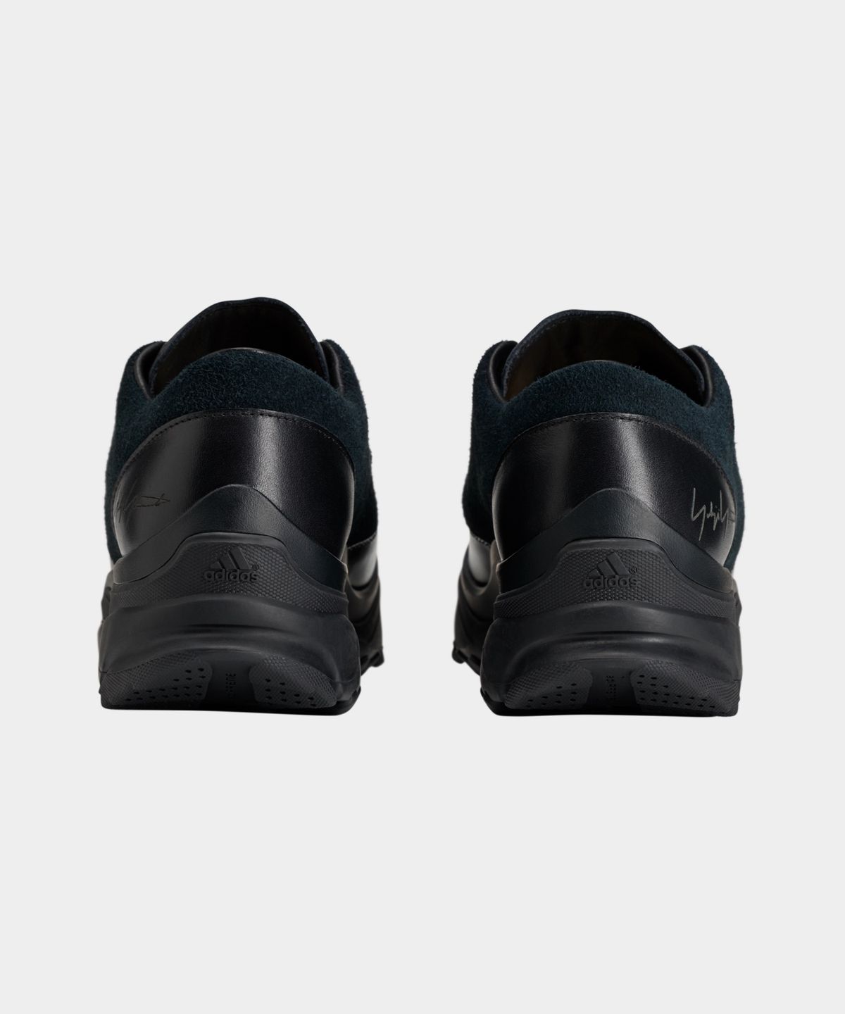 와이쓰리(Y-3) (U) GSG9 로우 블랙 Y-3 GSG9 LO BLACK/BLACK/BLACK