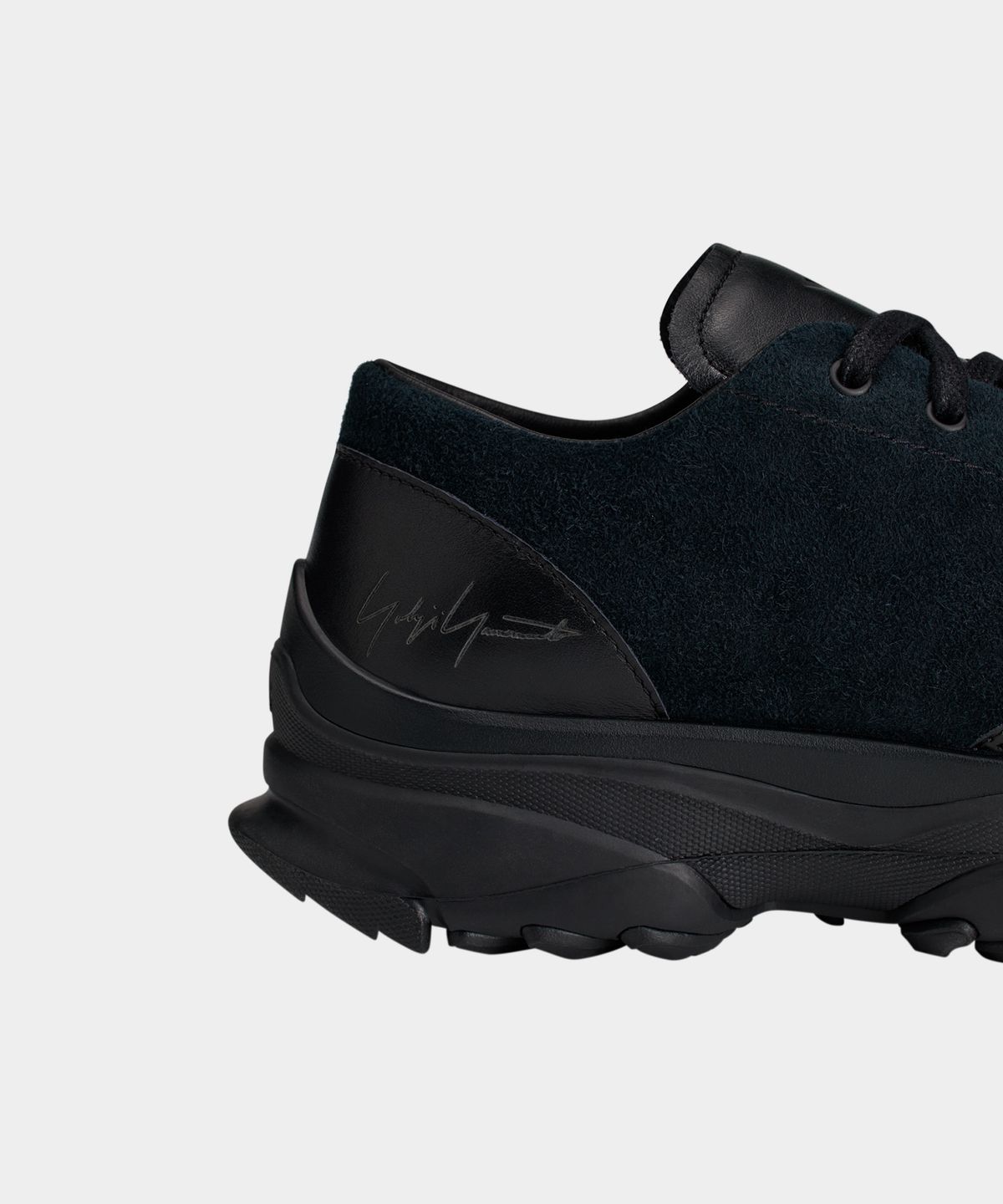 와이쓰리(Y-3) (U) GSG9 로우 블랙 Y-3 GSG9 LO BLACK/BLACK/BLACK