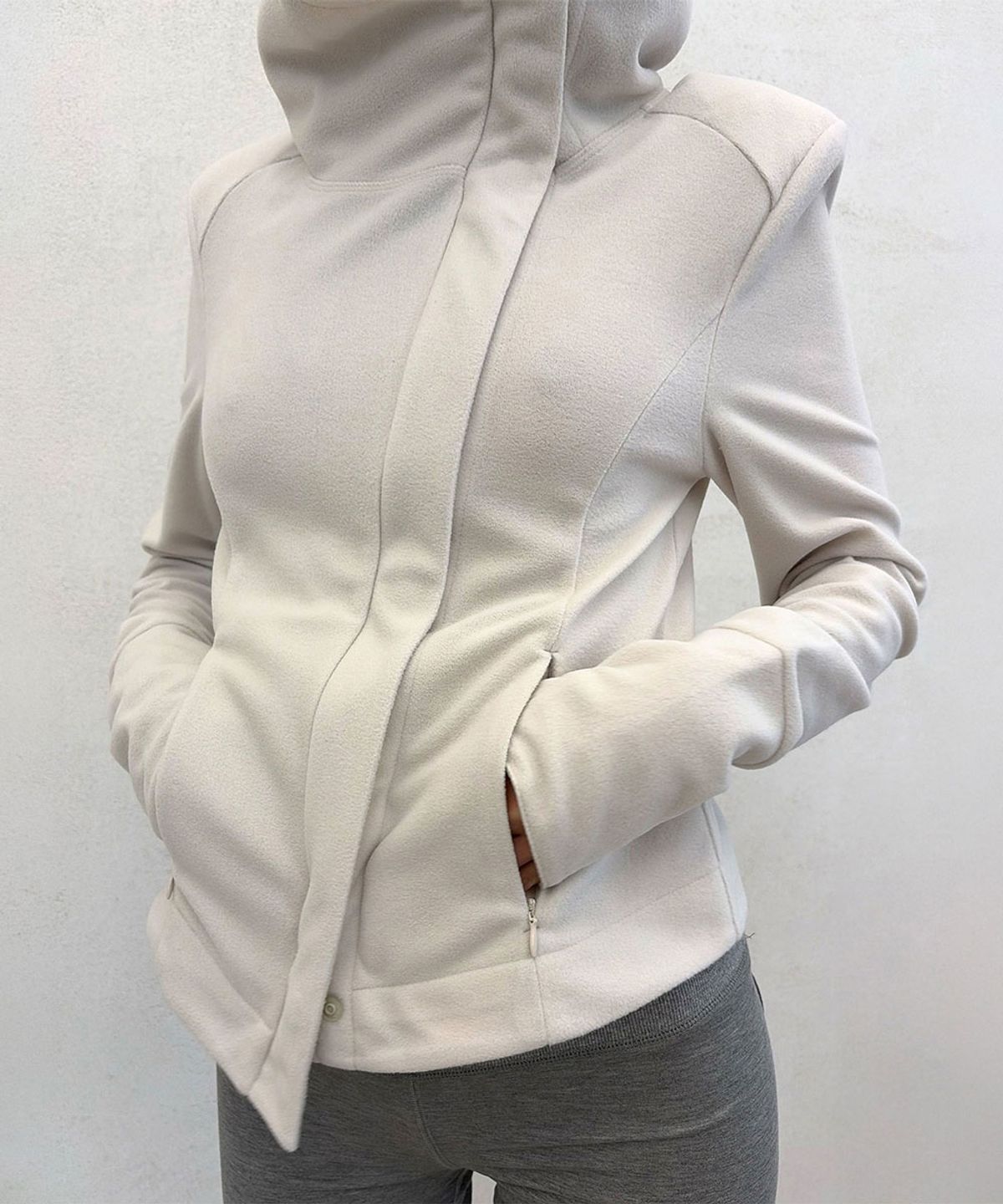 스컬프터(SCULPTOR) Hooded Zip-Up Fleece Jacket Dirty White